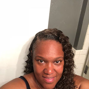 Meet your Posher, Dannette